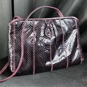 Vintage Clemente 70s 80s Snake Skin Shoulder Bag Eggplant Clamshell Hinge Open